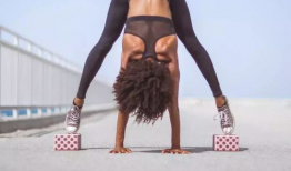 麻豆瑜伽,打造时尚健康生活新风尚